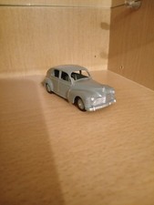 PEUGEOT 203 DINKY TOYS FRANCE 24 R