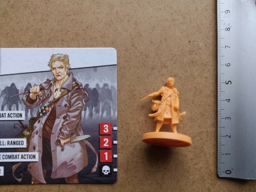 Liv survivor miniature english - liv,