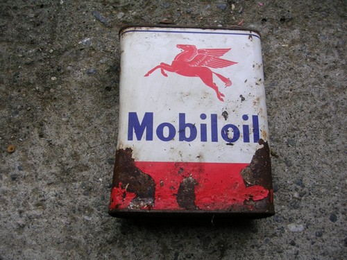 Bidon huile ancien mobiloil - d'huile,