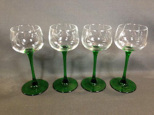 Lot anciens verre à - verre, vin