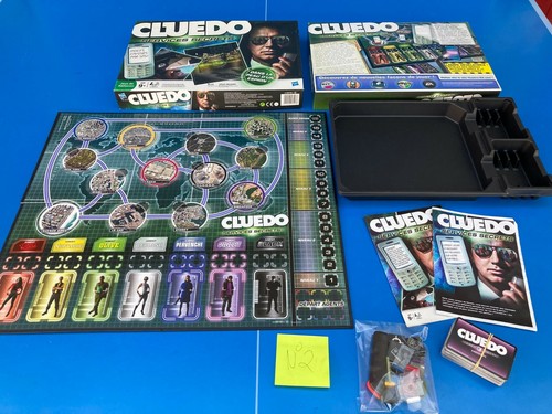 Cluedo services secrets hasbro - cluedo,