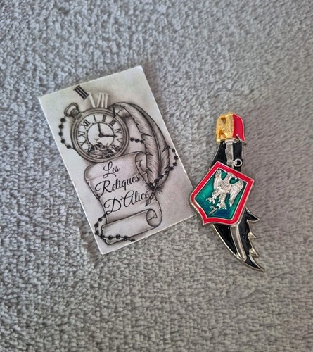 Insigne militaire e - 7,