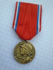 Médaille militaire aux héros de verdun 1916
