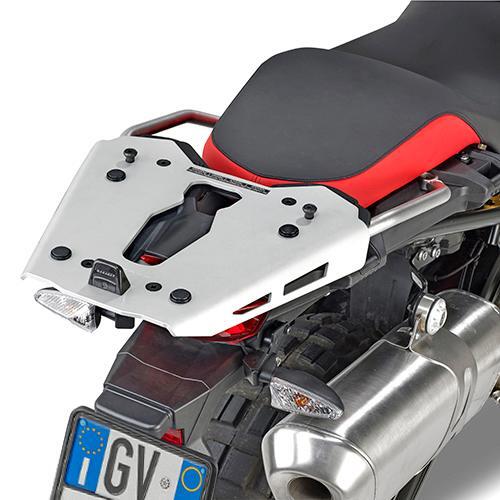 Attache arrière pour - attache,