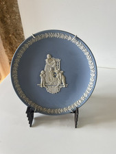 assiette À Suspendre porcelaine anglaise Wedgwood Collection Déco