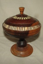 BOITE ROND sur pied EN BOIS ET