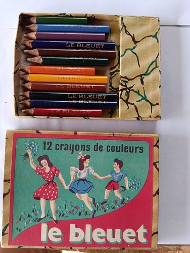 Bleuet crayons couleur - le,