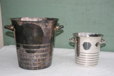 lot 1 seau à Champagne et 1