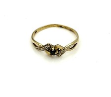 Bague or 18 carats saphir et