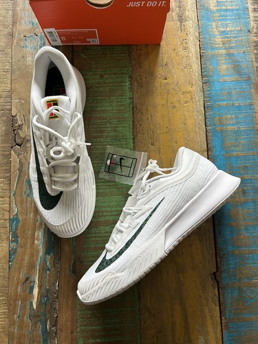 Chaussure tennis nike zoom - chaussure,