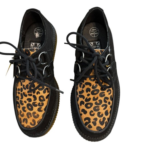 Black leopard print - t.u.k.,