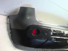 Pare choc arriere NISSAN