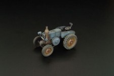 Hauler Models HLP72018 - 1:72