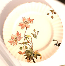 Assiette ancienne signée