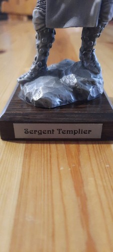 Figurine les etains graal - les,