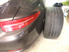 PNEU    ARRIERE    295 /30/ZR   /20    ETAT    USAGE    POUR   PORSCHE    991