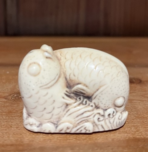 Japanese netsuke reproduction - netsuke,