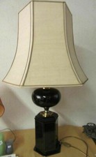 LE DAUPHIN Lampe pagode