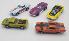 Lot 7 1/64 Hot Wheels M4 Maisto Jada Toys Mustang Chevrolet Corvette voir photos