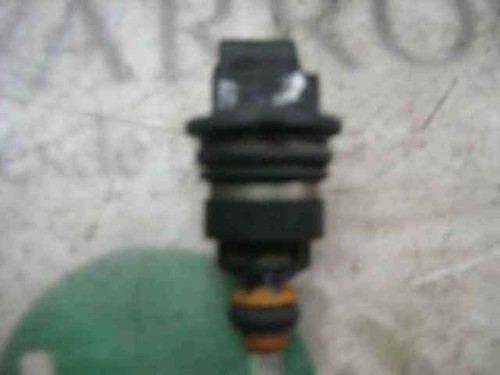 Injecteur 6776514 pour - /,