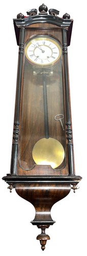Ancienne grande horloge - ancienne,