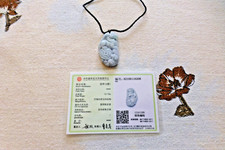SUPERBE PENDENTIF en JADE