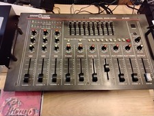Console mixage 9 voix SA2020
