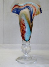 vase ancien cristallerie Pierre de lune verre soufflé piédouche