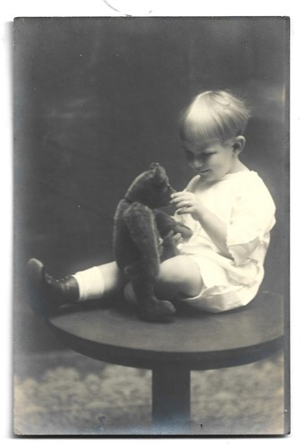 Teddy bear young boy - teddy,