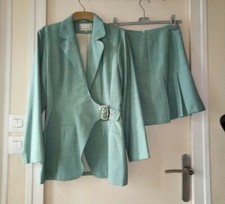 @ Joli tailleur jupe BUENITAS vert clair, T 38 , PARFAIT ETAT ! @