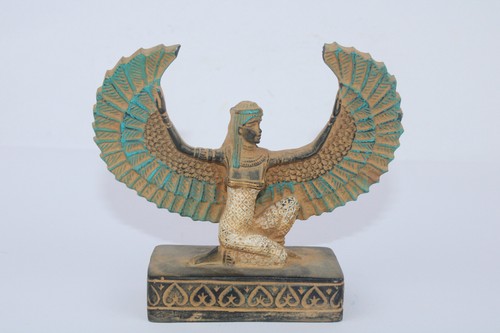 Statue ailée pharaonique