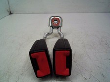 Ancrage ceinture arrière