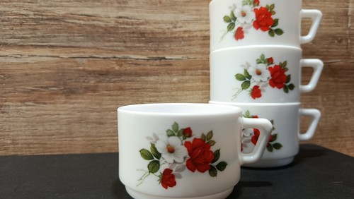 Lot tasses vintage à - lot,