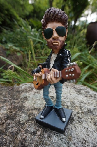 841 679 figurine - , george