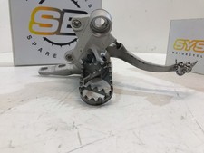 PLATE-FORME AVANT DROITE KTM 690 SMC 2008-2011 / PIED AVANT DROIT