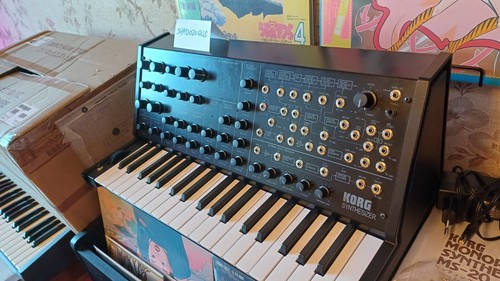 Korg mini semi - korg, semi-modular