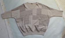 Un Jour Ailleurs pull chauve souris laine fine motif géométrique beige T.3 L