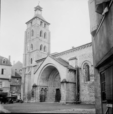 BEAULIEU c. 1939 - Autos Abbatiale St Pierre Corrèze - 8 Négatifs 6 x 6 - NAQ 79