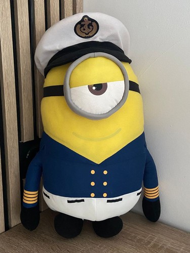 Peluche grand modèle minion - grand,