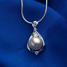 Pearl Necklace in 18K White