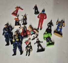 Lot 15 figurines divers