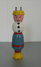 Jouet ancien Tricotin en bois peint tricot couture