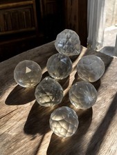 Lot de pampilles anciennes en cristal pour lustre vintage ou décoration rétro