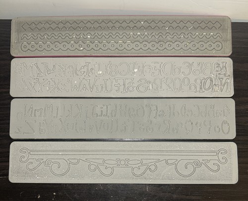 Lot sizzix alphabets - 4,