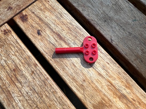 Lego clé rouge windup - windup, motor