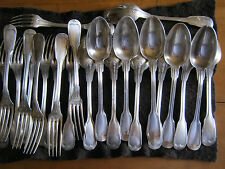 24 couverts (12 fourchettes et 12 cuillères Filet métal argenté , PERRIN