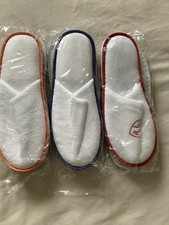 Lot 3 paires de chaussons mules douche spa antidérapant taille 43/44 neuf