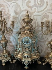 Ancienne Pendule Avec Ses