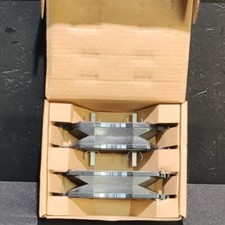 Plaquettes de freins avant origine MOPAR JEEP GRAND CHEROKEE 68052370AD