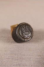 ANCIENNE JOLIE MATRICE EN FER CISELE VIERGE ET L'ENFANT ANGES BARQUE DATE 1319